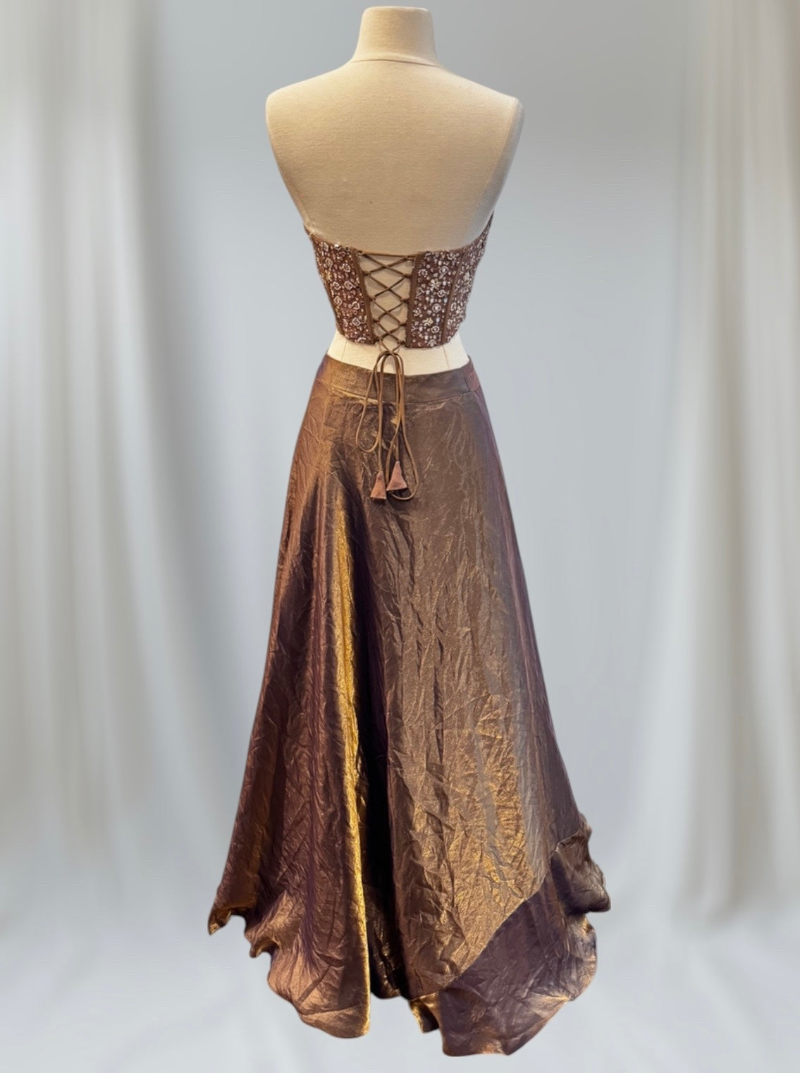 Zoya Lehenga - Rental