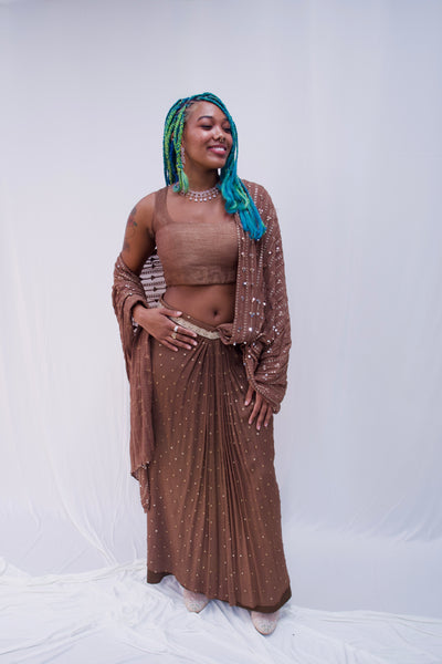 Manisha Brown pre-stitch saree (Rental)