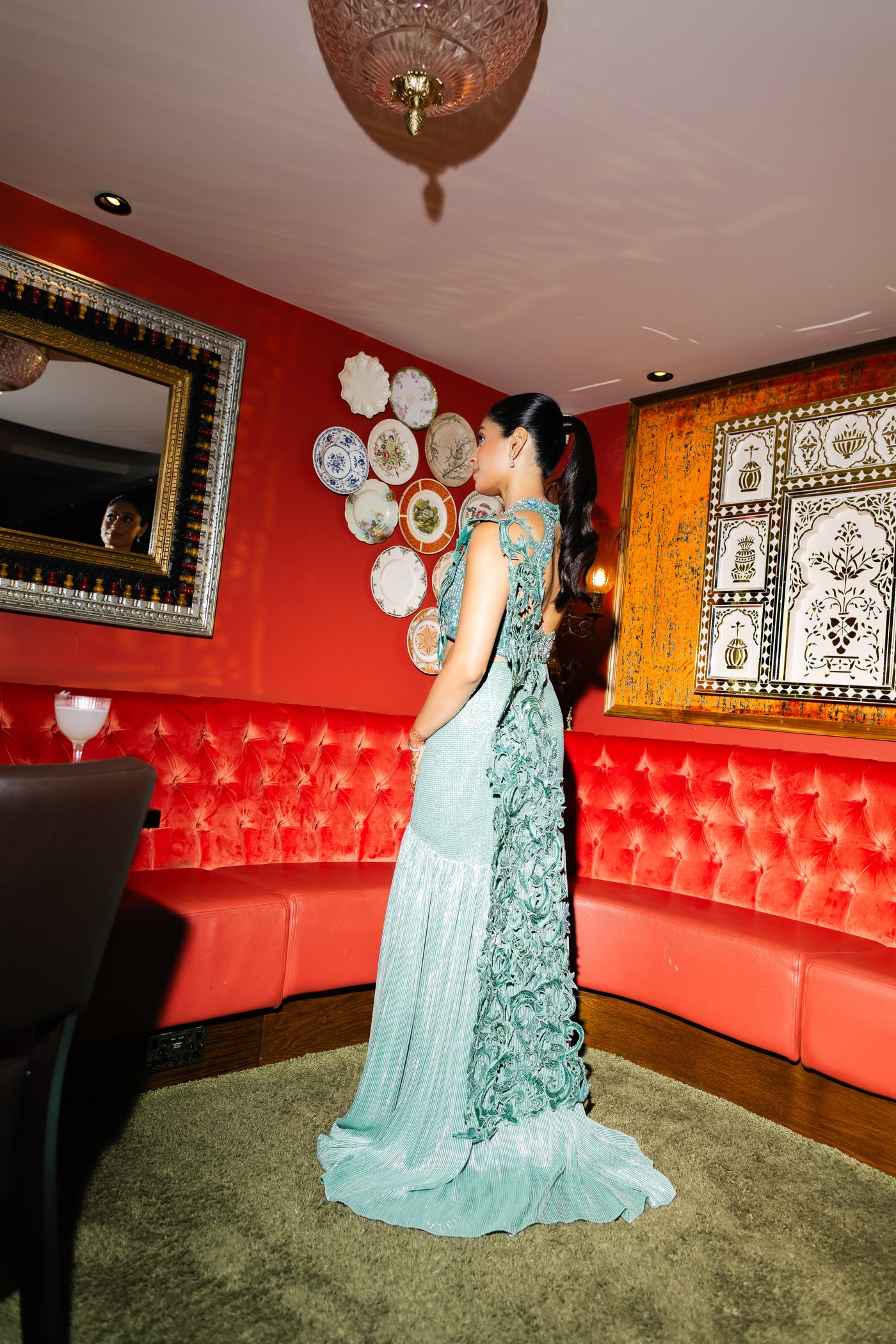 Aash Sari - Rental
