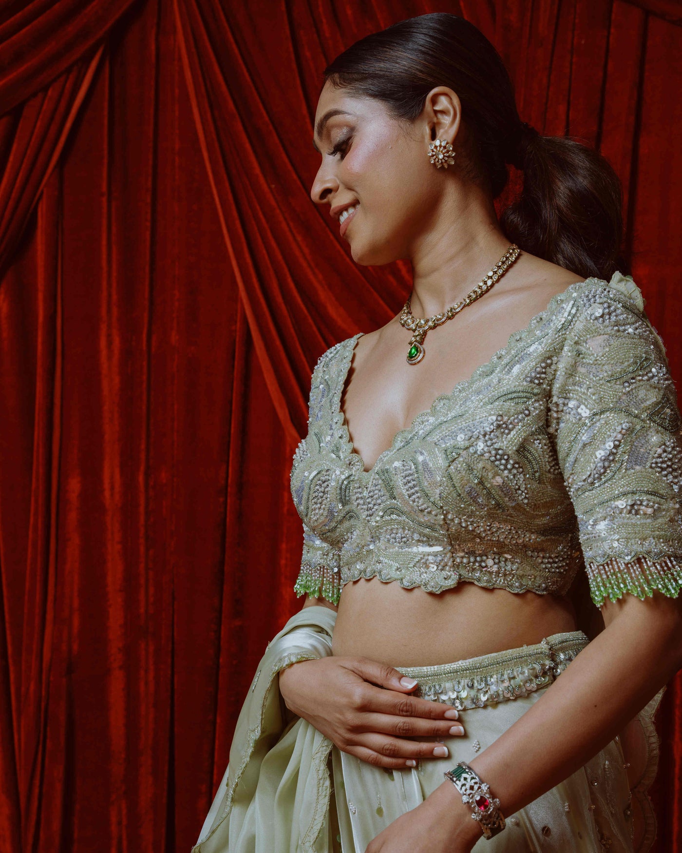 Aashu Lehenga - Rental