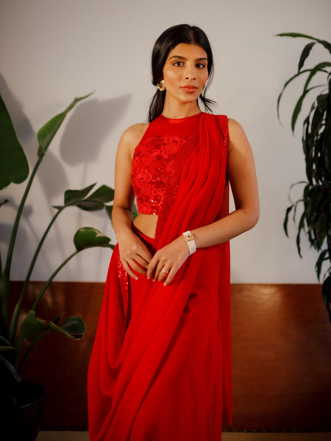 Buy Elegant Semi-Formal Indian Wear in NYC | Aayka Fashion Buy Elegant Semi-Formal Indian Wear in NYC | Aayka Fashion