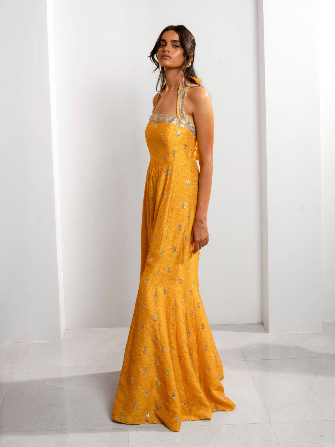 Buy Elegant Semi-Formal Indian Wear in NYC | Aayka Fashion