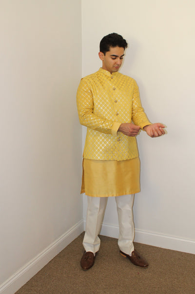 Yellow Rangeela Rental With Vest