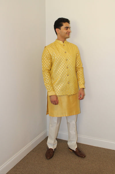 Yellow Rangeela Rental With Vest