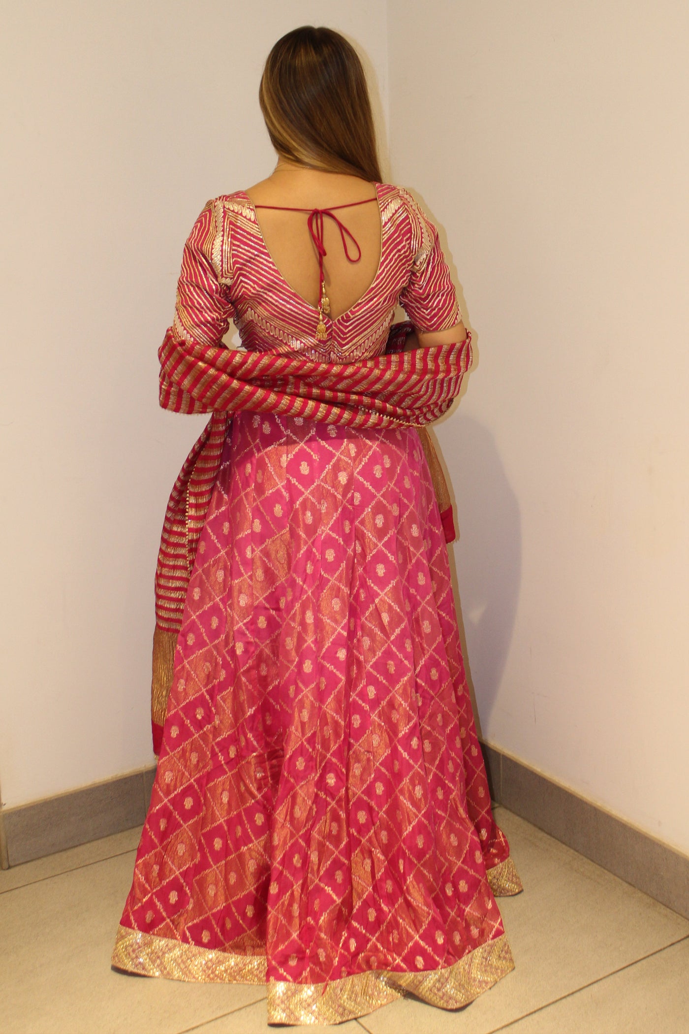 Roshni Lehenga (Sleeved top)- Rental