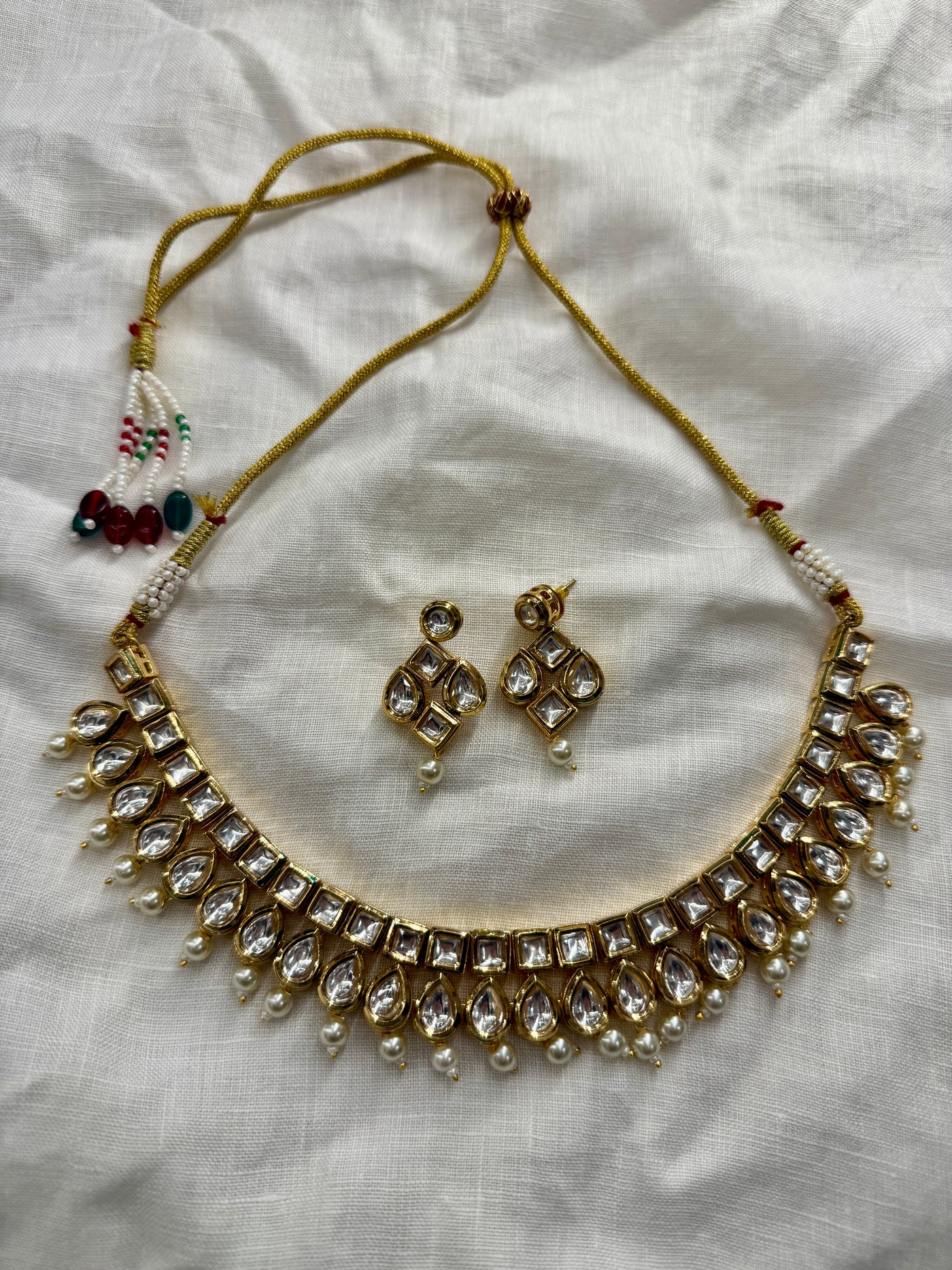 Diya Necklace with Earrings - Rental