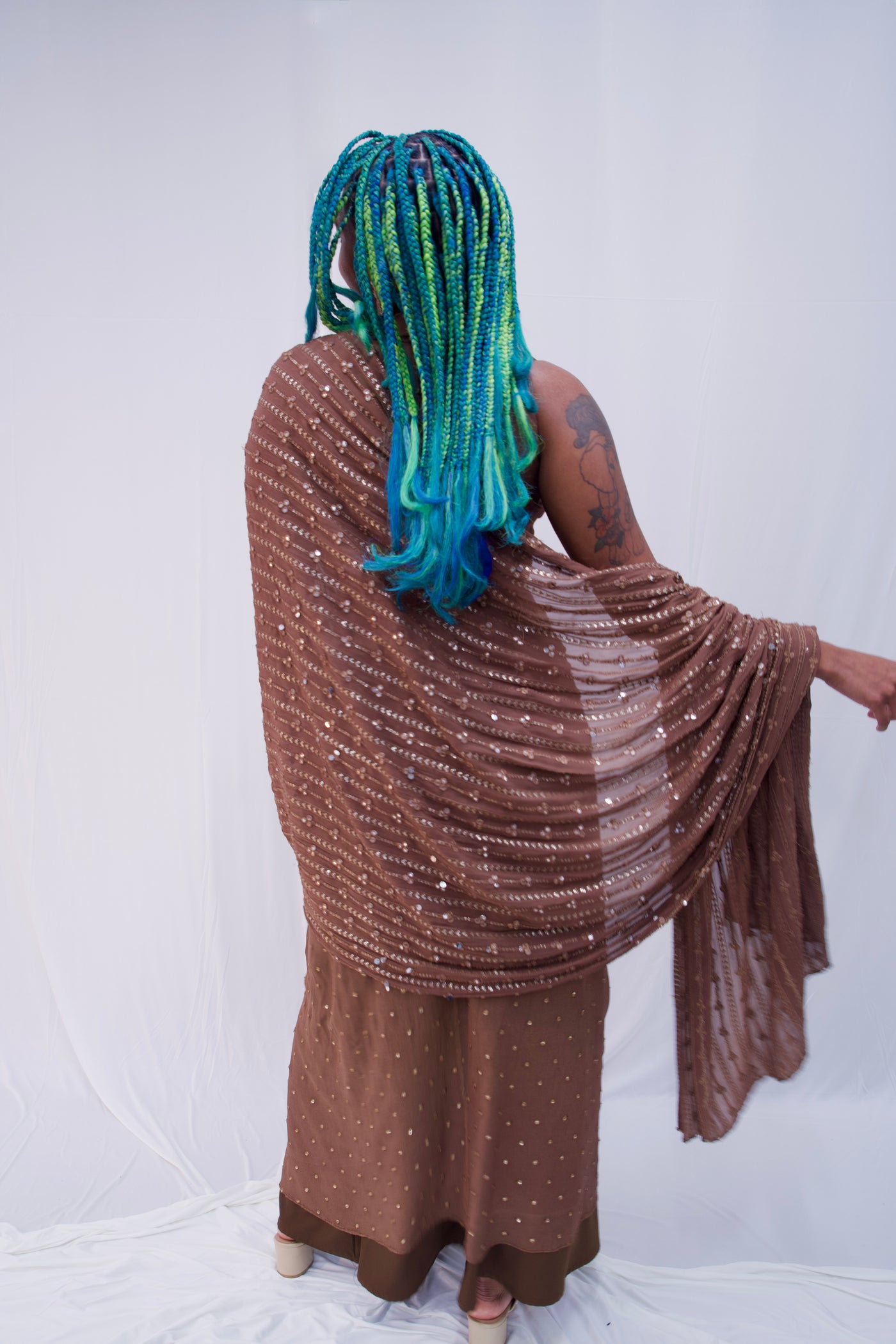 Manisha Brown pre-stitch saree (Rental)